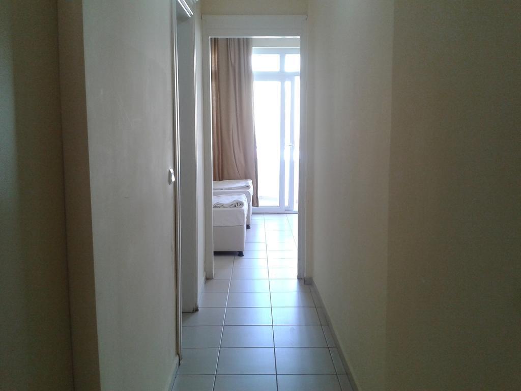 Orange Grove Apart Hotel Аланя Стая снимка